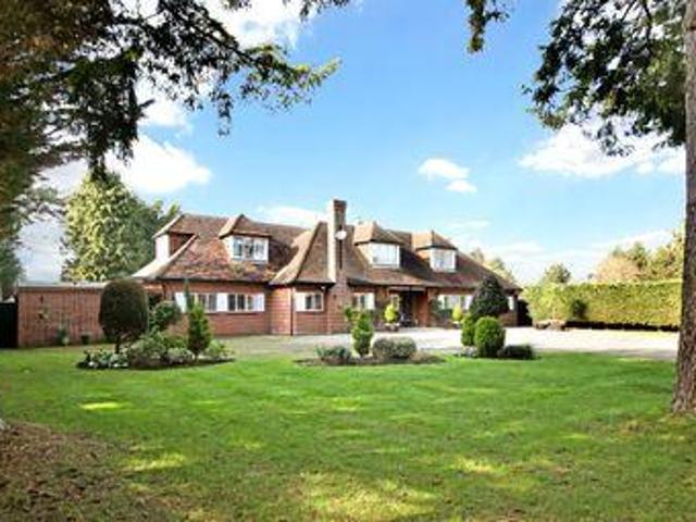 House for sale in Wexham and Ivers Community Board, Iver