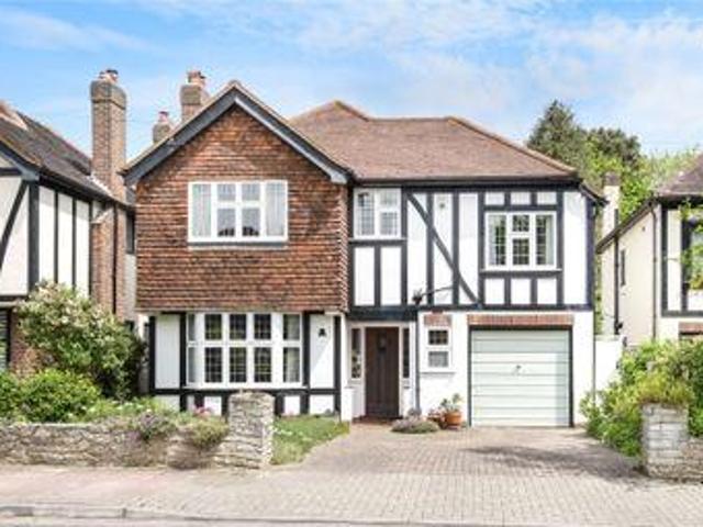 House for sale in West Wickham, Greater London