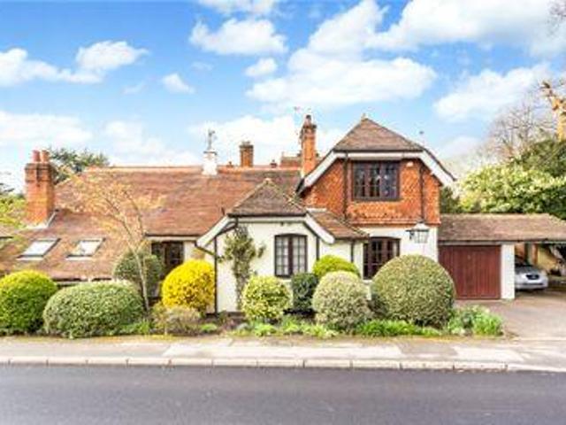 House for sale in Red Hill, Surrey