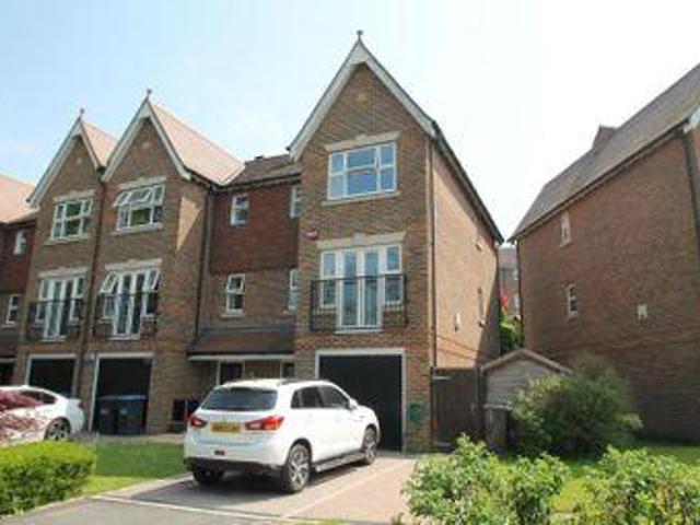 House for rent in Perryfields, West Sussex