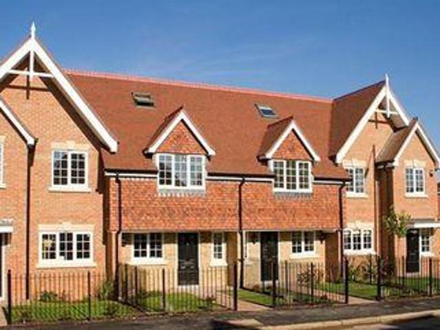 House for rent in Ashley Park, Surrey