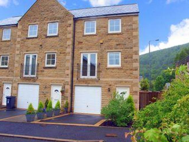 House for rent in Todmorden