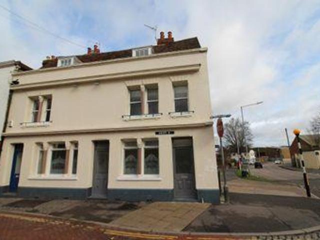 House for rent in Oad Street, Kent