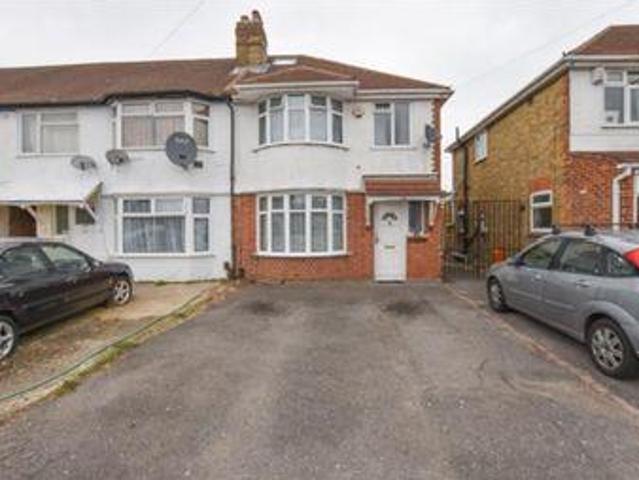 House for sale in Greater London