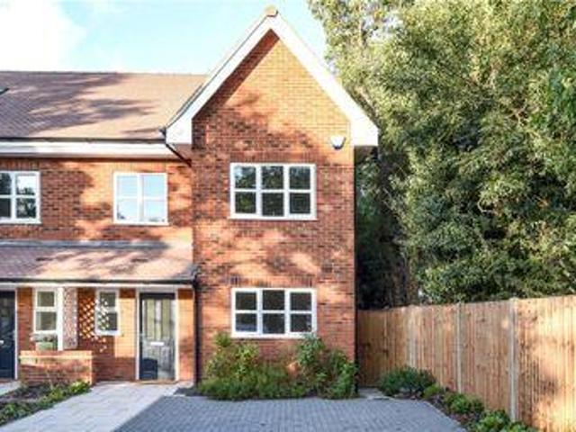 House for sale in Uxbridge, Greater London