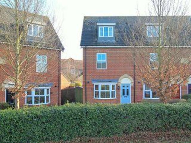 House for sale in Oad Street, Kent