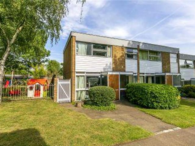 House for sale in Twickenham, Greater London