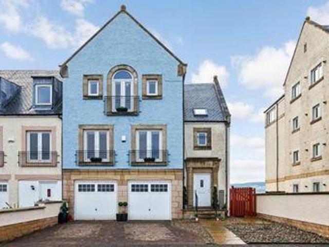 House for sale in Greenock, Scotland