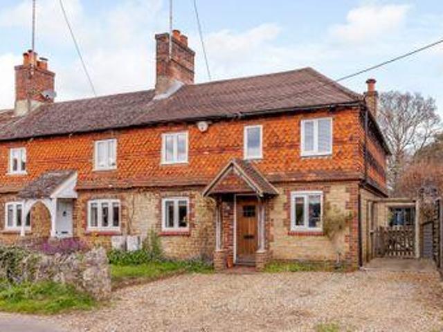 House for sale in Fole, Surrey