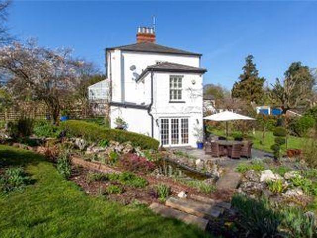 House for sale in Berrick Salome, Oxfordshire