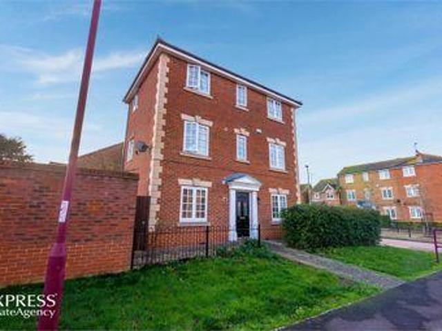 House for sale in Swindon