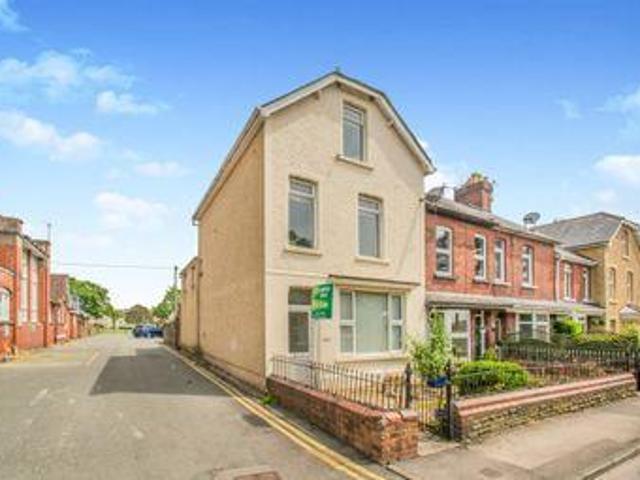 House for sale in Griffithstown, Wales