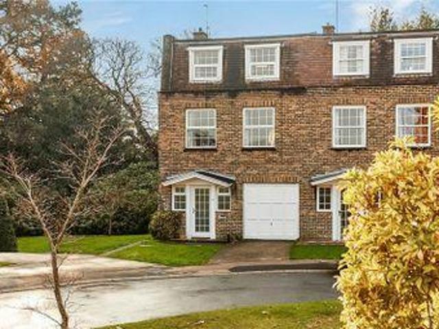 House for sale in Sandown Park, Kent