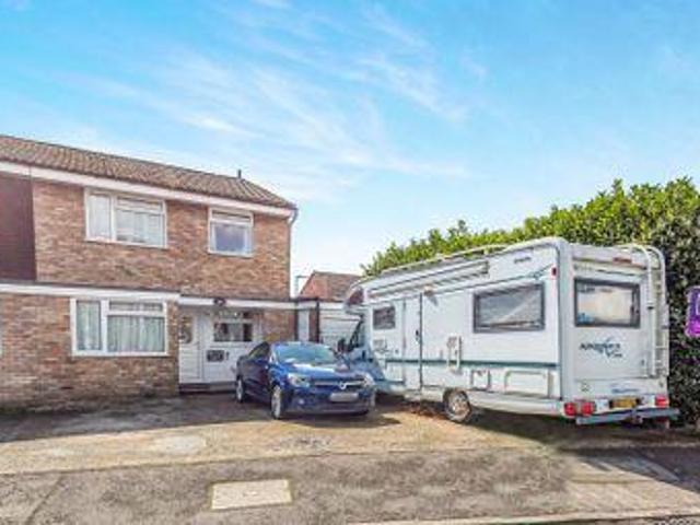 House for sale in Thatcham, West Berkshire