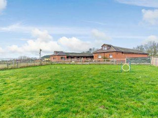 House for sale in Kettlebrook, Staffordshire
