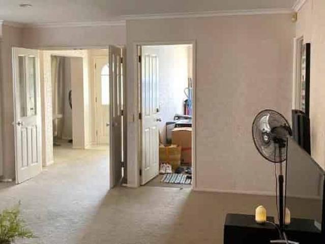 House for rent in Howick, Oroua County