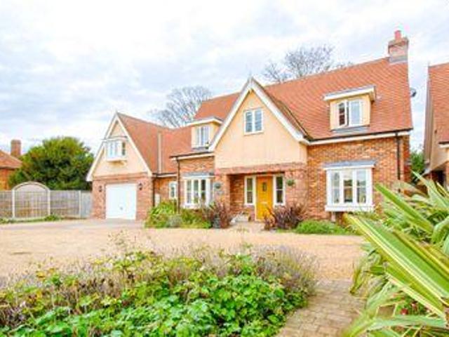 House for sale in Dale Hill, Essex