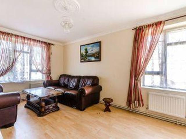House for rent in Brentford End, Greater London