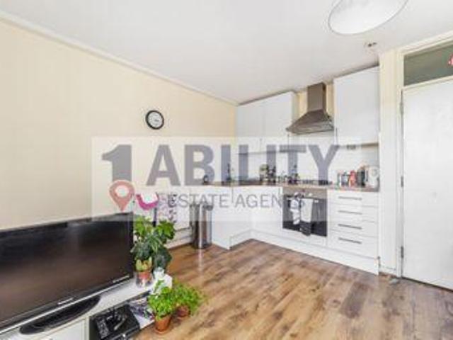 House for rent in Lyons, Greater London