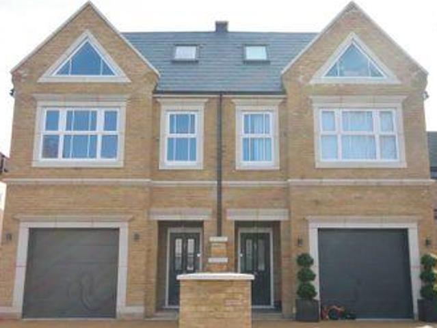 House for rent in New Malden, Greater London