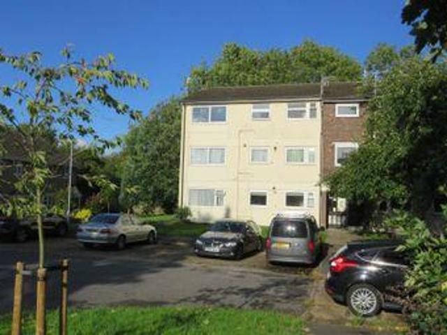 House for rent in Pouchen End, Hertfordshire