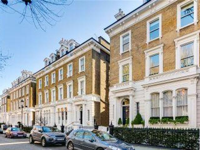 House for sale in Lyons, Greater London