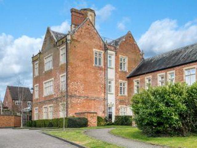 House for sale in Warwick, Warwickshire