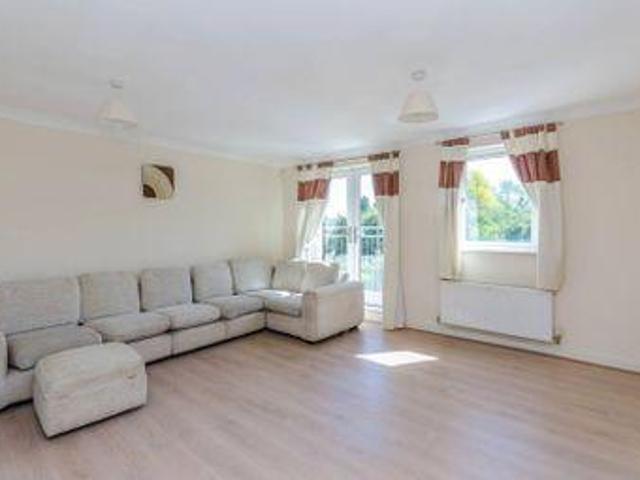 House for rent in Northolt, Greater London
