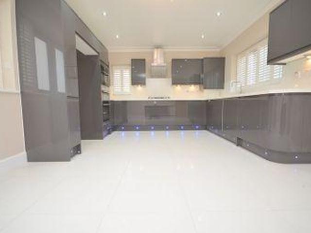 House for rent in Upminster, Greater London