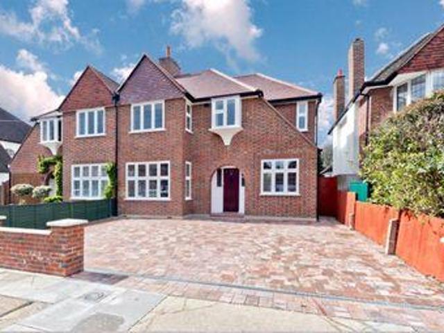House for rent in Kingston Upon Thames, Greater London