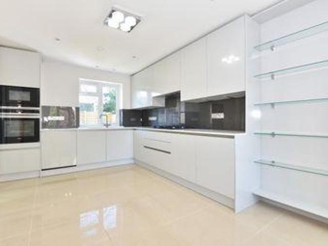 House for rent in New Malden, Greater London