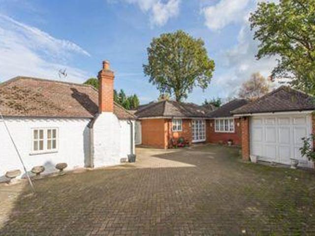 House for rent in Ascot