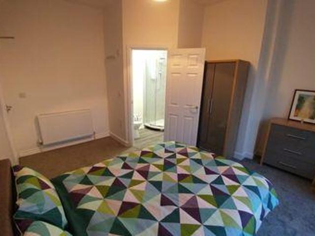 House for rent in Ashton-under-Lyne, Tameside