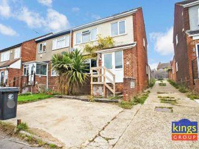 House for sale in Epping