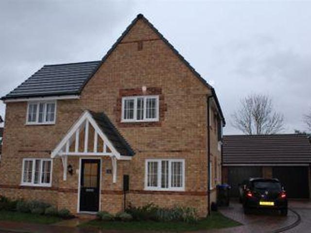 House for sale in Northampton, Northamptonshire