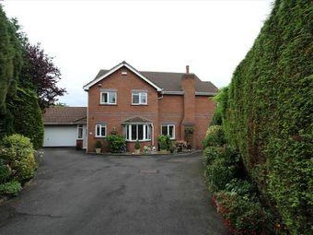 House for sale in Roby Mill, Lancashire
