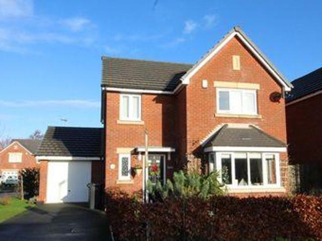 House for sale in Roby Mill, Lancashire