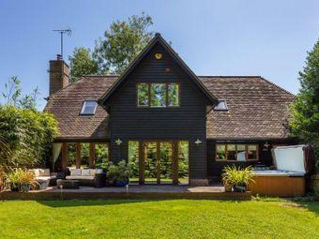 House for sale in Horsham, West Sussex