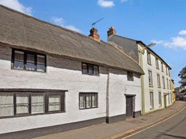 House for sale in Evershot, Oxfordshire