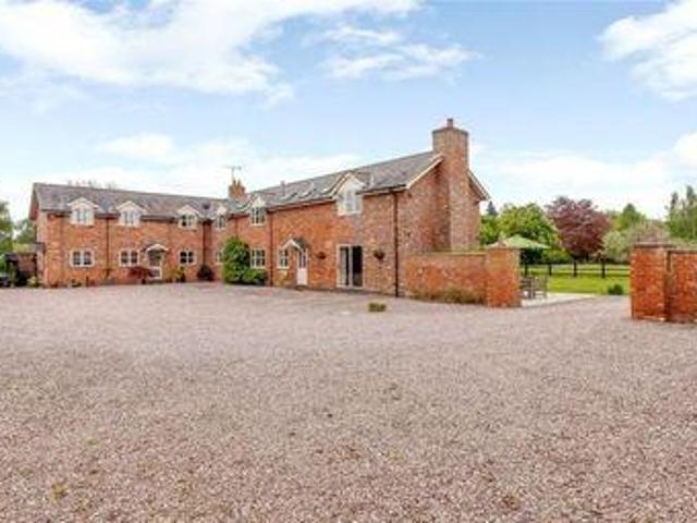 House for sale in Chorlton Lane, Cheshire