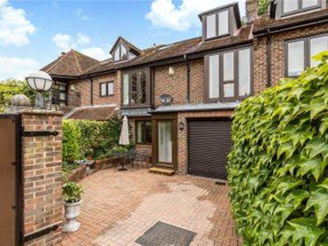 House for sale in Littlecote, West Sussex