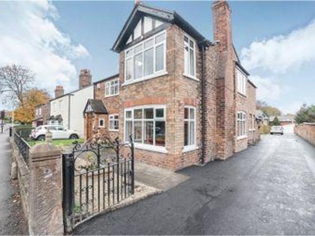 House for sale in Leftwich, Cheshire