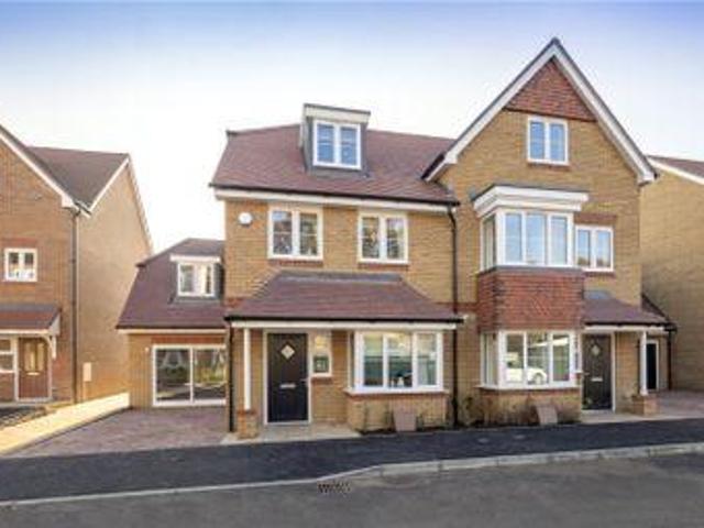 House for sale in Walton-on-Thames, Surrey