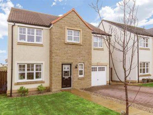 House for sale in Bathgate, West Lothian