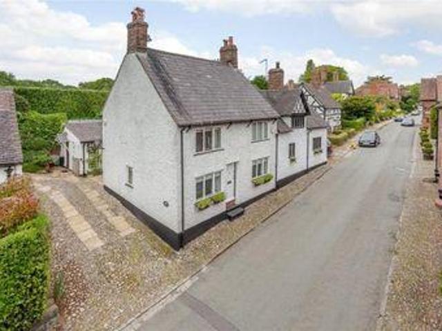 House for sale in Leftwich, Cheshire