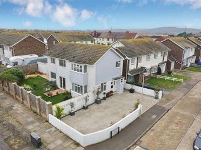 House for sale in Fishersgate, West Sussex