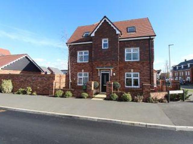 House for sale in Bedford