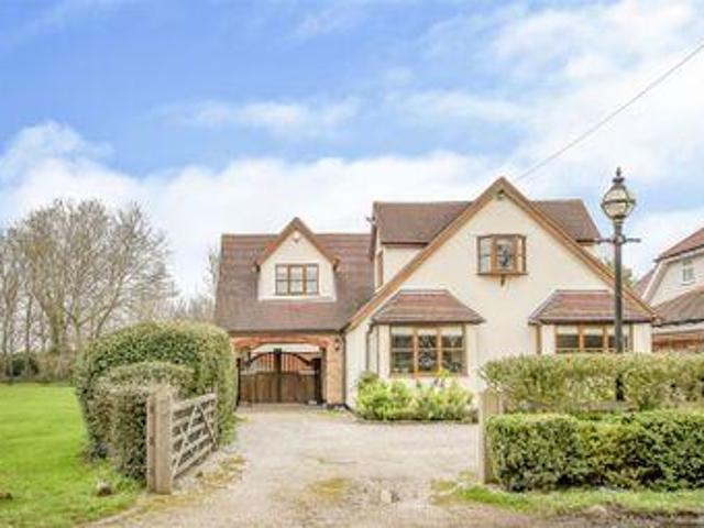 House for sale in Navestock Side, Essex