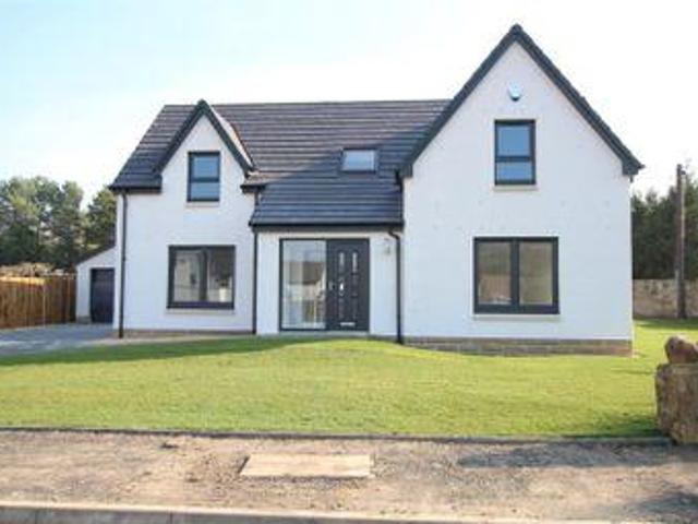 House for sale in Carluke, Scotland