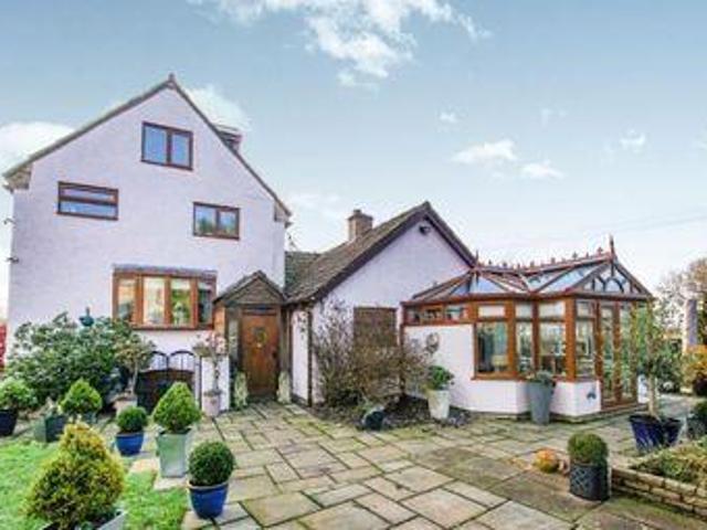 House for sale in Bromsberrow Heath, Gloucestershire
